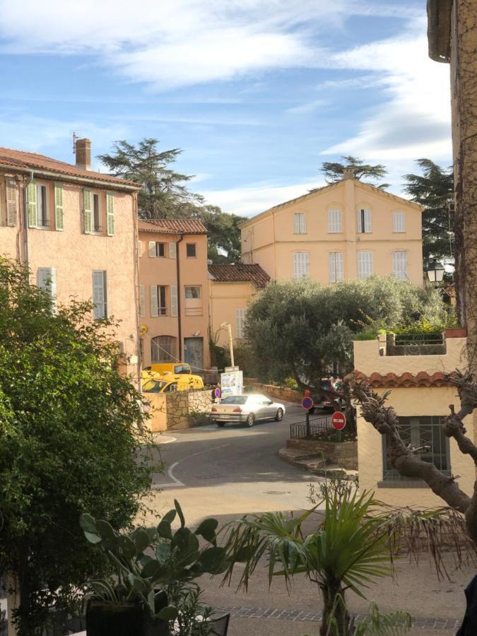 Maison De Vacances Medievale Bormes-Les-Mimosas Village ภายนอก รูปภาพ